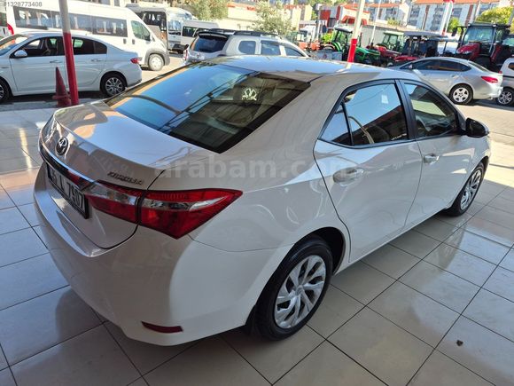 GÜLDALI'DAN HATASIZ 108000KM'DE 2017MODEL TOYOTA COROLLA
