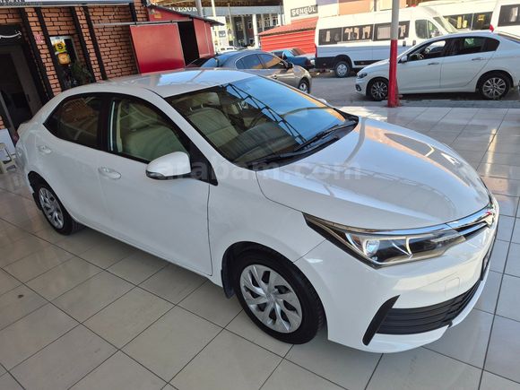GÜLDALI'DAN HATASIZ 108000KM'DE 2017MODEL TOYOTA COROLLA