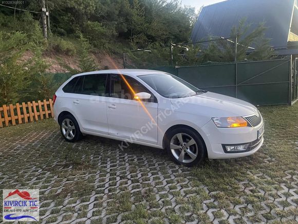 Galeriden Skoda Rapid 1.4 TDI GreenTec Spaceback Style 2015 Model