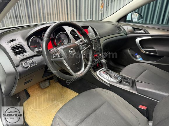 SARIBAŞLAR OTOMOTİV'DEN OPEL İNSİGNİA SUNROOFLU