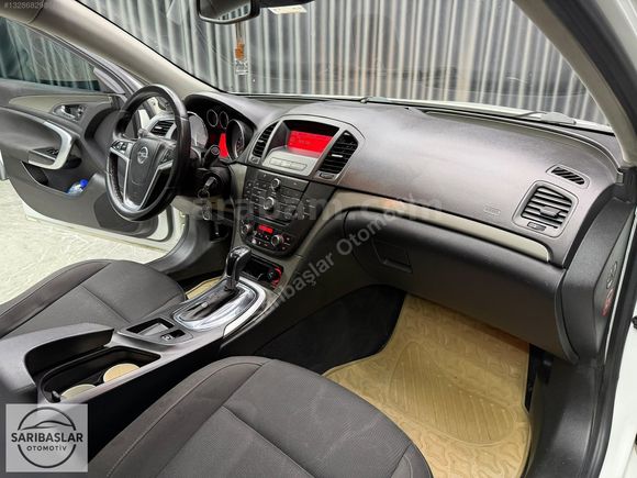SARIBAŞLAR OTOMOTİV'DEN OPEL İNSİGNİA SUNROOFLU