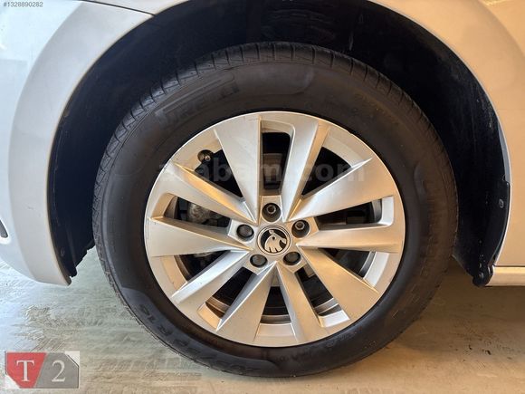 **K.K 12 AY TAKSİT İMKANI** TEKBAŞ MALTEPE'DEN SKODA SCALA