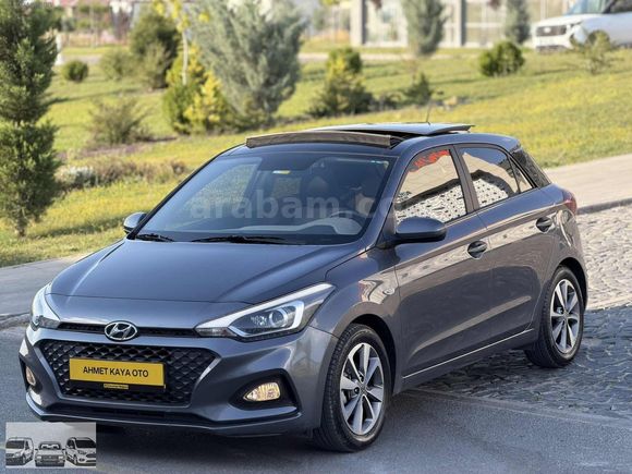 2020 HUNDAİ İ20 CAM TAVAN OTOMATİK 32 BİNDE