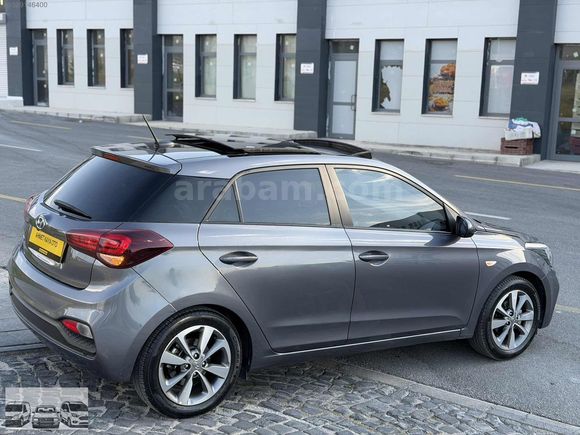 2020 HUNDAİ İ20 CAM TAVAN OTOMATİK 32 BİNDE