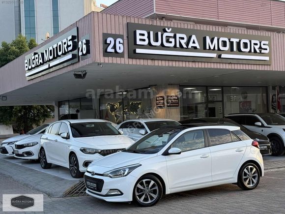2017 Model Hyundai İ20 1.4 MPI Style Cam Tavan ' Geri Görüş