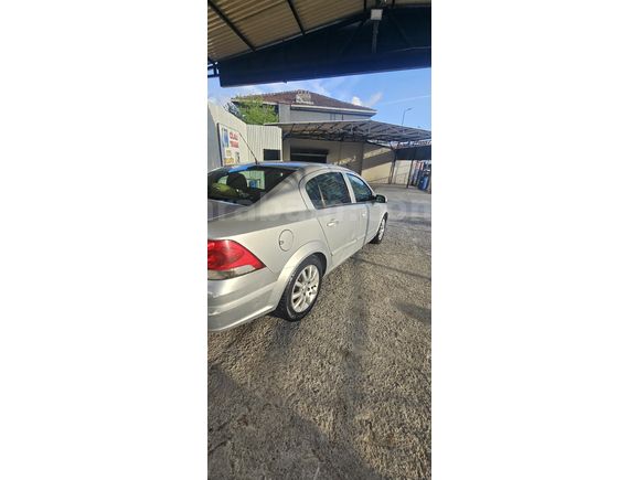 Acil Sahibinden astra
