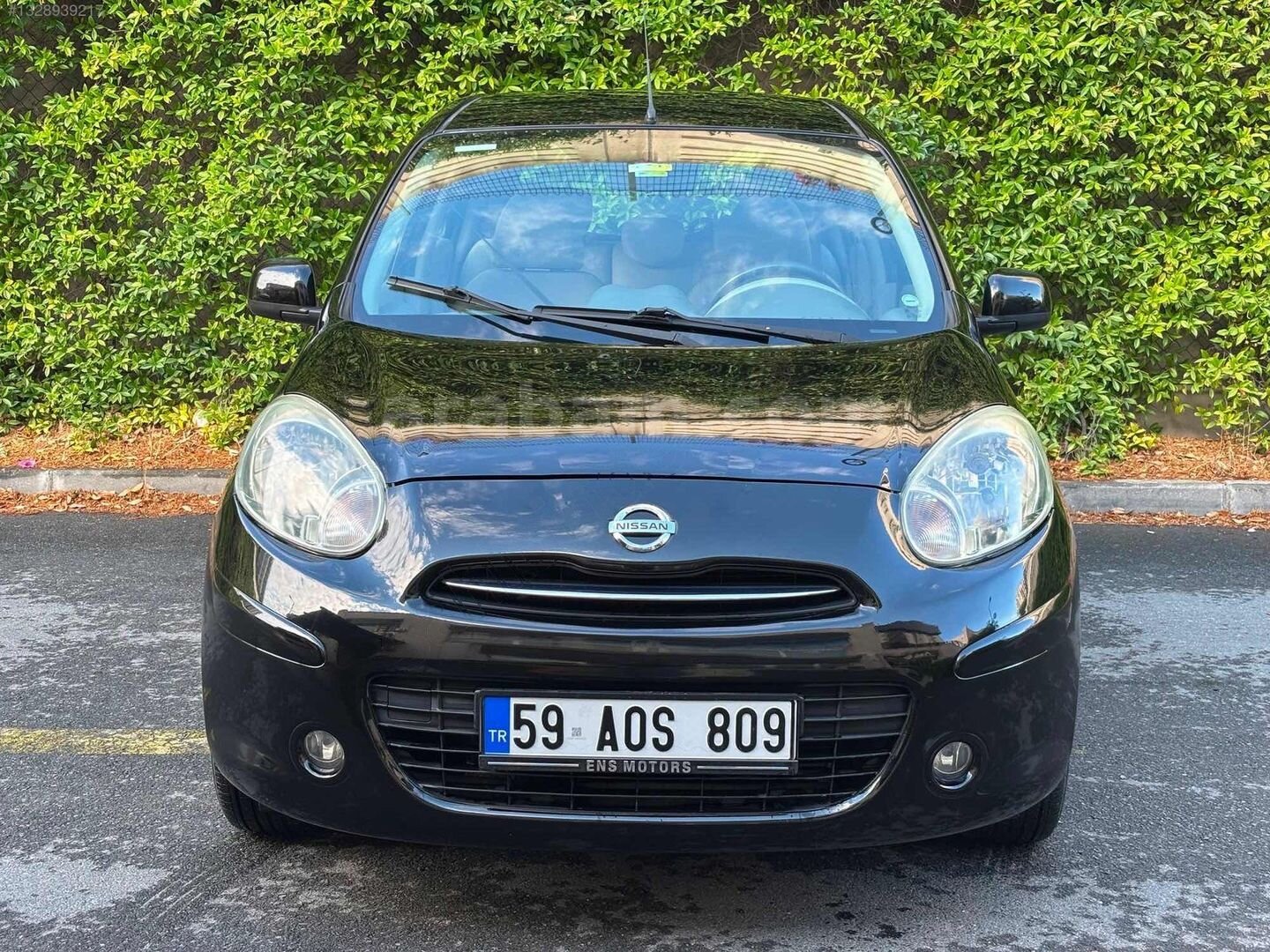 Galeriden Nissan Micra 1.2 Tekna 2011 Model İstanbul 110.000 km Siyah 2