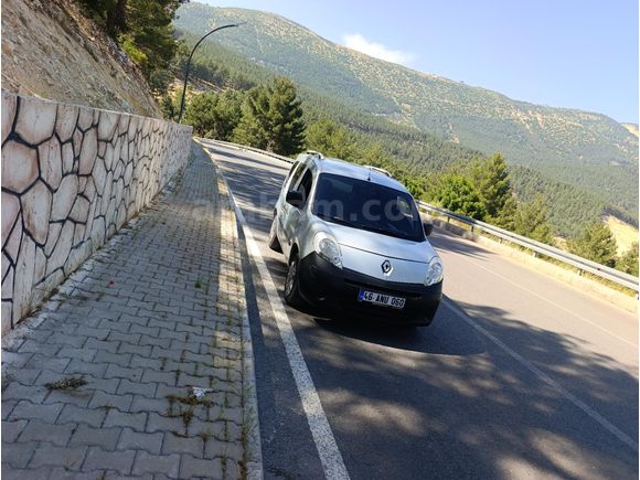 Sahibinden Renault Kangoo Multix 1.5 dCi Authentique 2012 Model
