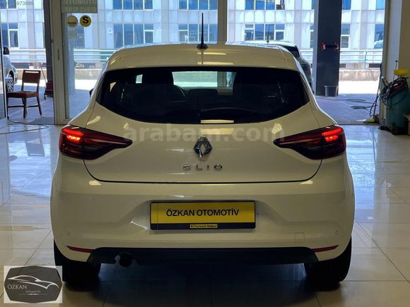 2023 MODEL RENAULT CLİO 1.0 TCE TOUCH 90 HP SERVİS BAKIMLI