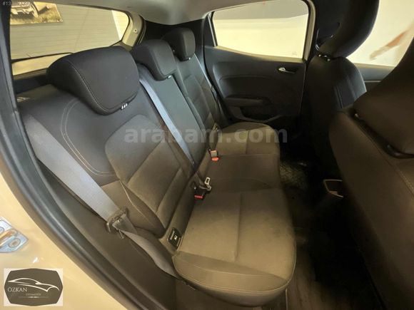 2023 MODEL RENAULT CLİO 1.0 TCE TOUCH 90 HP SERVİS BAKIMLI