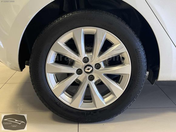2023 MODEL RENAULT CLİO 1.0 TCE TOUCH 90 HP SERVİS BAKIMLI
