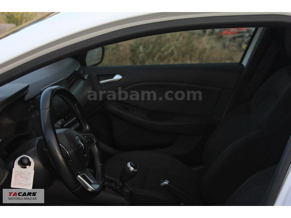YACARS | 2023 CLIO 95BINKM 1.0 TCe HATASIZ BAKIMLI