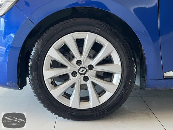 2023 MODEL RENAULT CLİO 1.0 TCE TOUCH 90 HP SERVİS BAKIMLI