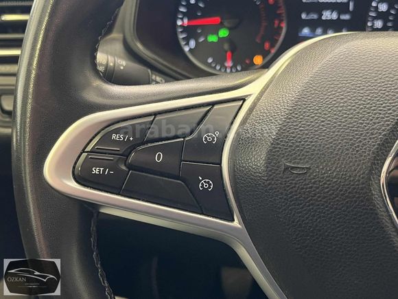2023 MODEL RENAULT CLİO 1.0 TCE TOUCH 90 HP SERVİS BAKIMLI