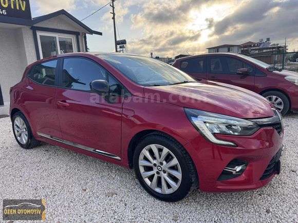 2023 RENAULT CLİO 1.0 TCE TOUCH BAKIMLI SADECE 81.000 KM
