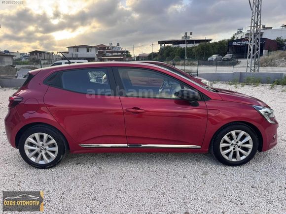 2023 RENAULT CLİO 1.0 TCE TOUCH BAKIMLI SADECE 81.000 KM