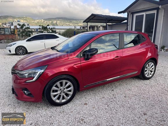 2023 RENAULT CLİO 1.0 TCE TOUCH BAKIMLI SADECE 81.000 KM