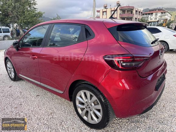2023 RENAULT CLİO 1.0 TCE TOUCH BAKIMLI SADECE 81.000 KM
