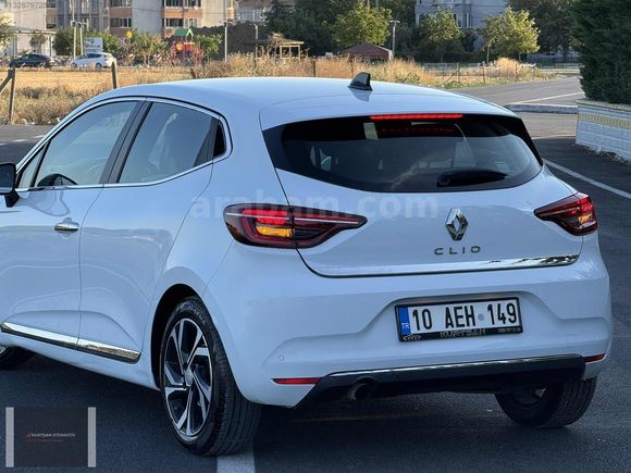 **RENAULT CLIO 1.0 TCE TOUCH X-TRONIC 2020 100 HP**