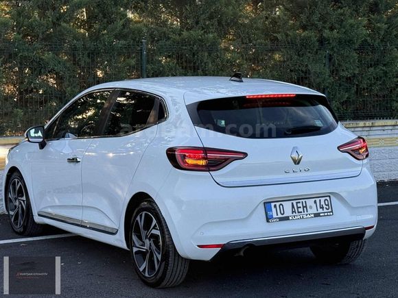 **RENAULT CLIO 1.0 TCE TOUCH X-TRONIC 2020 100 HP**