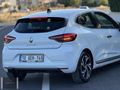**RENAULT CLIO 1.0 TCE TOUCH X-TRONIC 2020 100 HP**