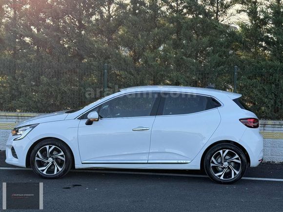 **RENAULT CLIO 1.0 TCE TOUCH X-TRONIC 2020 100 HP**
