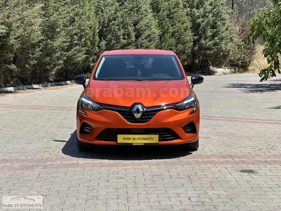 PARK35' DEN 2022 MODEL RENAULT CLIO 1.0 TCE TOUCH LANSMAN