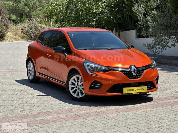 PARK35' DEN 2022 MODEL RENAULT CLIO 1.0 TCE TOUCH LANSMAN