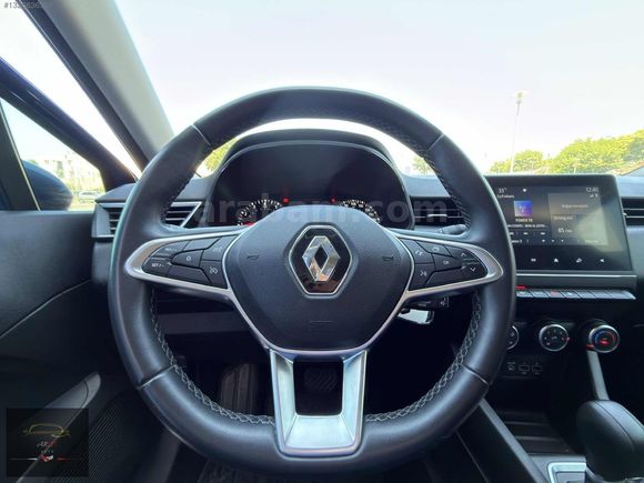 2021 MODEL CLİO 1.0 TOUCH OTOMATİK HATASIZ