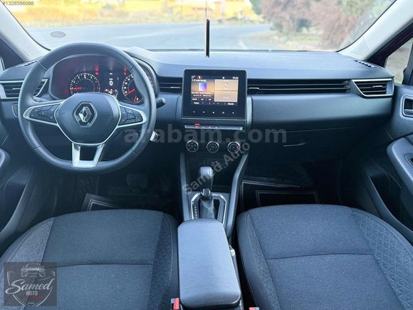 HATASIZ BOYASIZ 2023 CLİO 1.0 TCE 50 BİN'DE SERVİS BAKIMLI