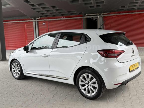 2023 CLIO TOUCH HATASIZ DEĞİŞENSİZ DÜŞÜK KM SERVİS BAKIMLI