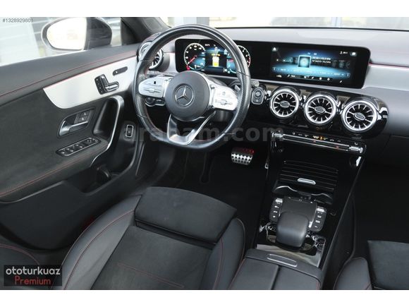 BOYASIZ 2023 CLA200 AMG PLUS ÇİFT HAFIZA ISITMA COMMAND 58.000KM
