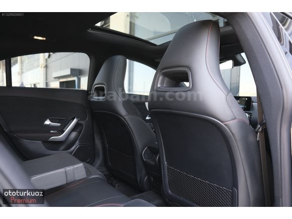 BOYASIZ 2023 CLA200 AMG PLUS ÇİFT HAFIZA ISITMA COMMAND 58.000KM