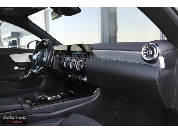 BOYASIZ 2023 CLA200 AMG PLUS ÇİFT HAFIZA ISITMA COMMAND 58.000KM