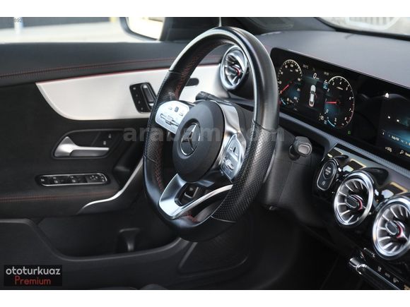 BOYASIZ 2023 CLA200 AMG PLUS ÇİFT HAFIZA ISITMA COMMAND 58.000KM