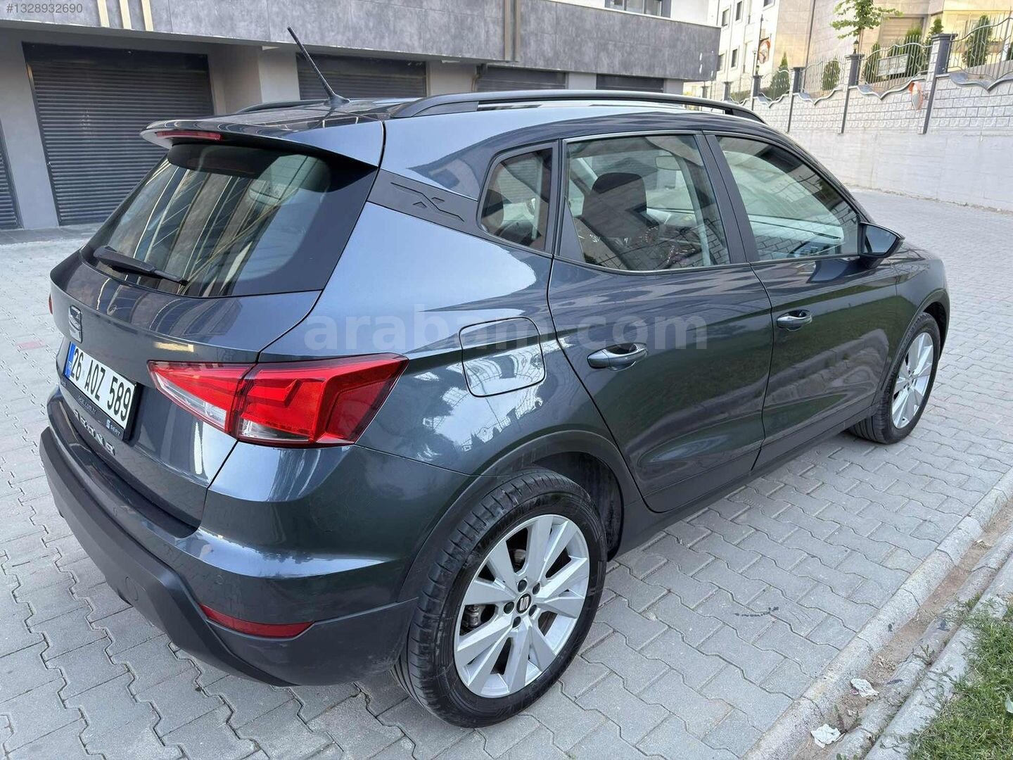 Galeriden Seat Arona 1.0 EcoTSI Style 2021 Model Eskişehir 121.000 km Füme 6