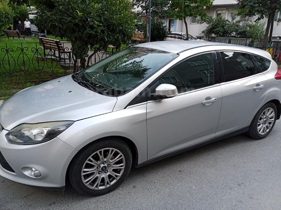 Sahibinden Ford Focus 1.6 Ti-VCT Titanium 2013 Model