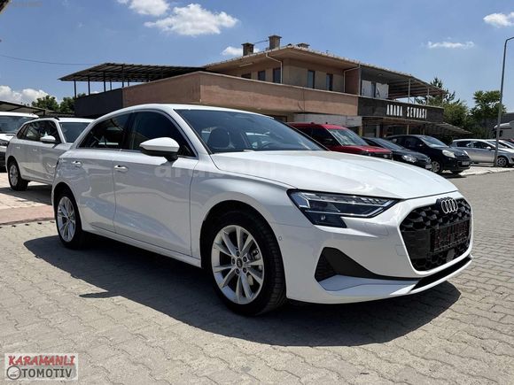 2025 AUDI A3 SPORTBACK 35 TFSI ADVANCED '' KARAMANLI ''