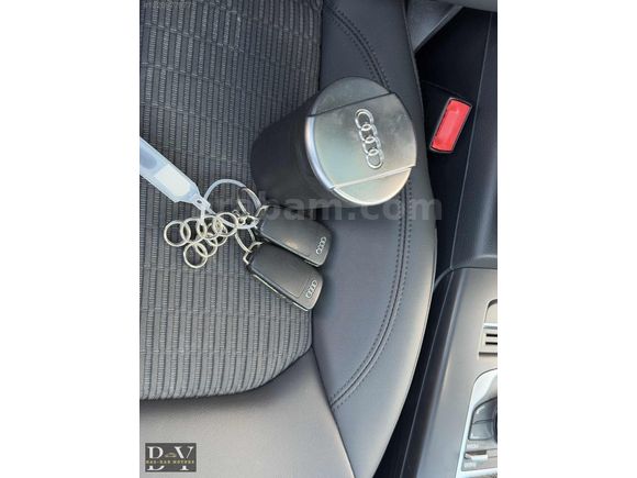 İLK ELDEN~150BİN KM~CAM TAVAN~DERİ KOLTUK~MERCEK FAR~LED STOP~A3