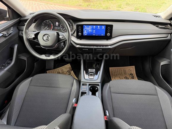 Sahibinden Skoda Octavia 1.0 e-Tec hatasiz boyasiz Elite hybride 2023 Model 