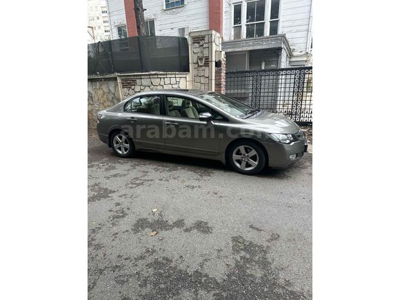 Sahibinden Honda Civic 1.6i VTEC Elegance 2009 Model 