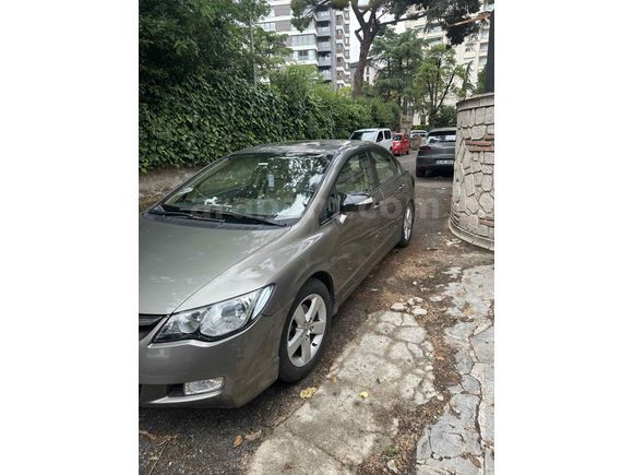 Sahibinden Honda Civic 1.6i VTEC Elegance 2009 Model 