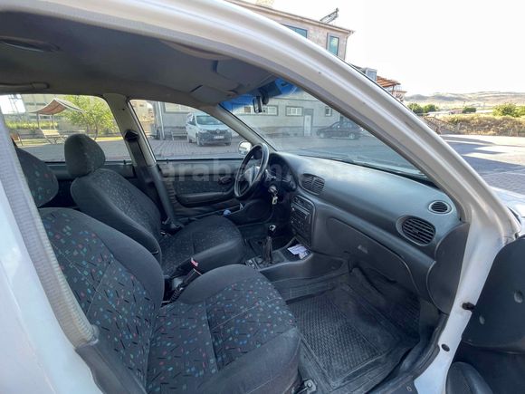 Sahibinden Hyundai Accent 1.5 GLS 2000 Model 