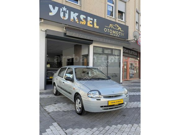 ORJİNAL EMSALSİZ 177 BİN KM DE 1.4 RNA KLİMALI İLK SAHİBİNDEN