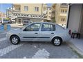 ORJİNAL EMSALSİZ 177 BİN KM DE 1.4 RNA KLİMALI İLK SAHİBİNDEN