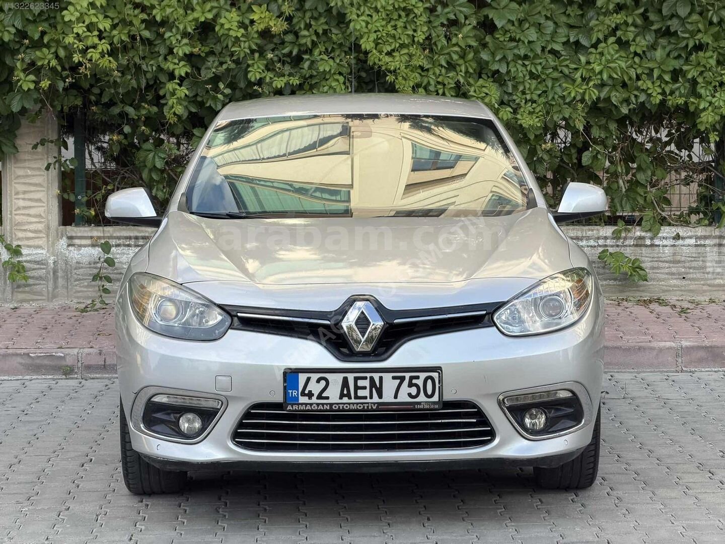 Galeriden Renault Fluence 1.5 dCi Icon 2013 Model Konya 300.000 km Gri 2