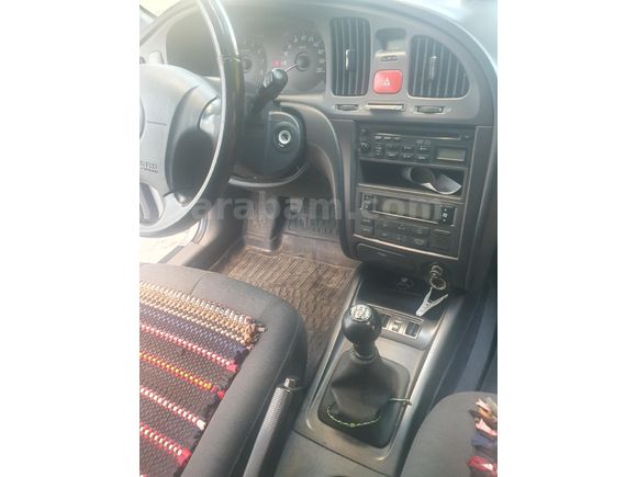Sahibinden Hyundai Elantra 1.6 GLS 2005 Model