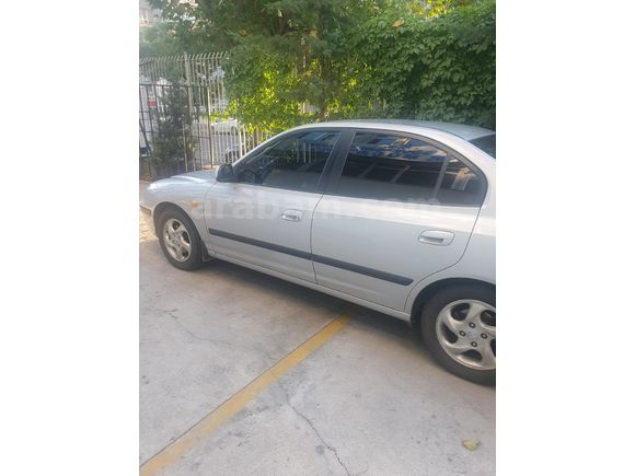 Sahibinden Hyundai Elantra 1.6 GLS 2005 Model