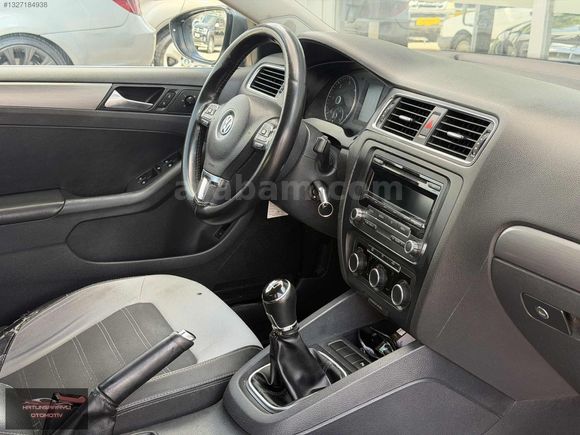VW JETTA 1.6 TDI COMFORTLİNE 2012 MODEL MANUEL