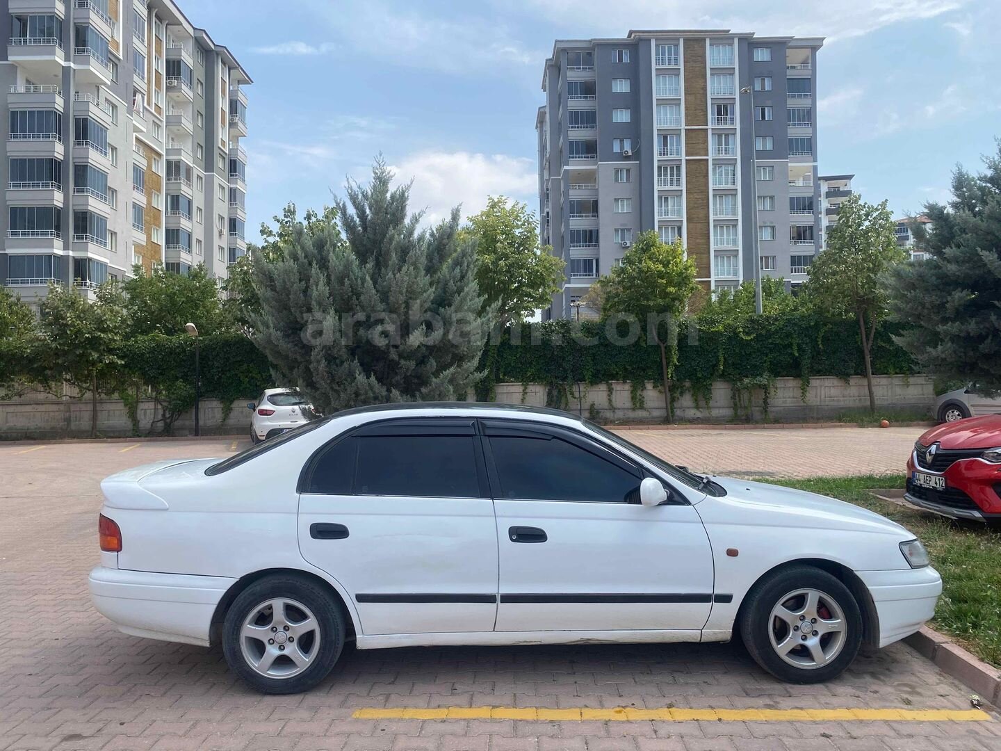 Sahibinden Toyota Carina 2.0 GLi 1997 Model Malatya 262.000 km Beyaz 6
